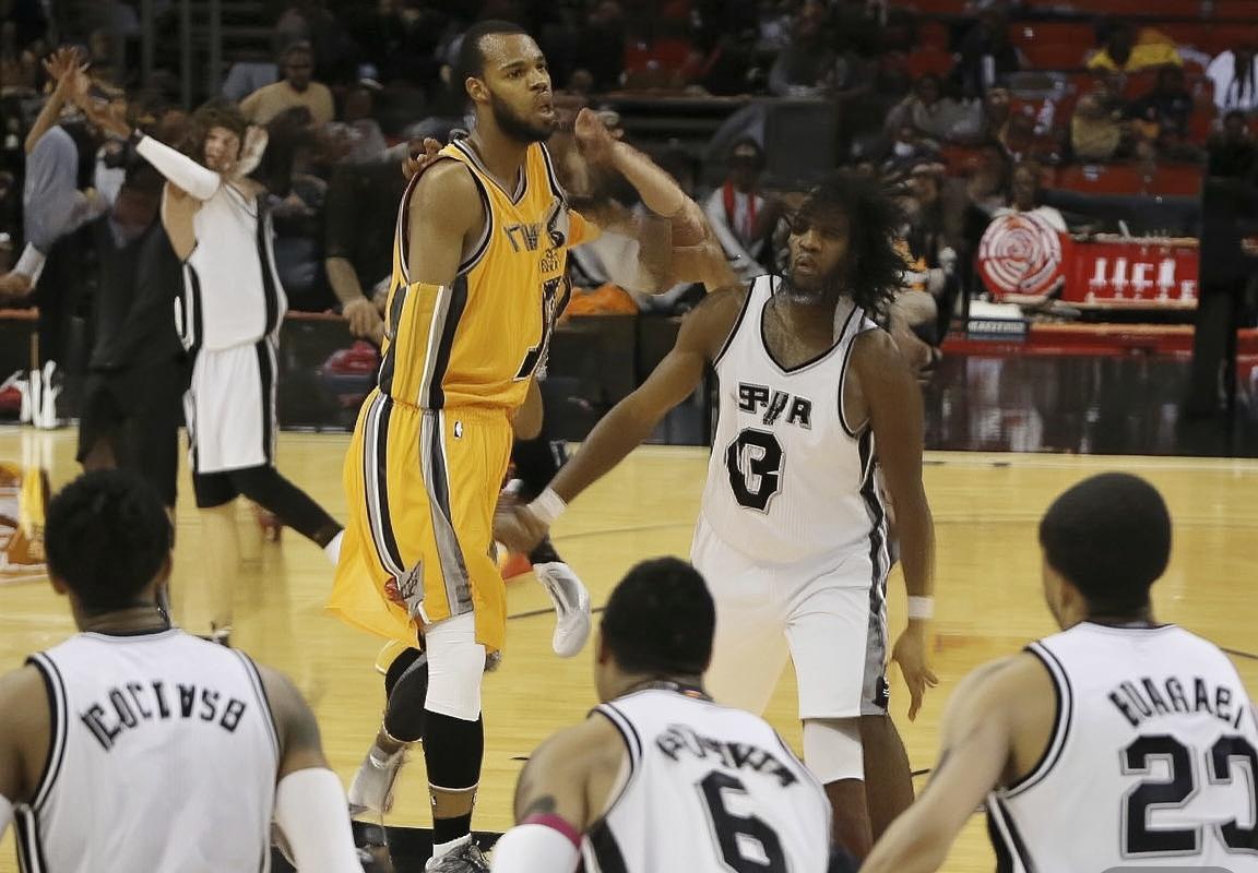 文班亚马回归激活马刺防守效率，攻防一体重塑西部竞争格局